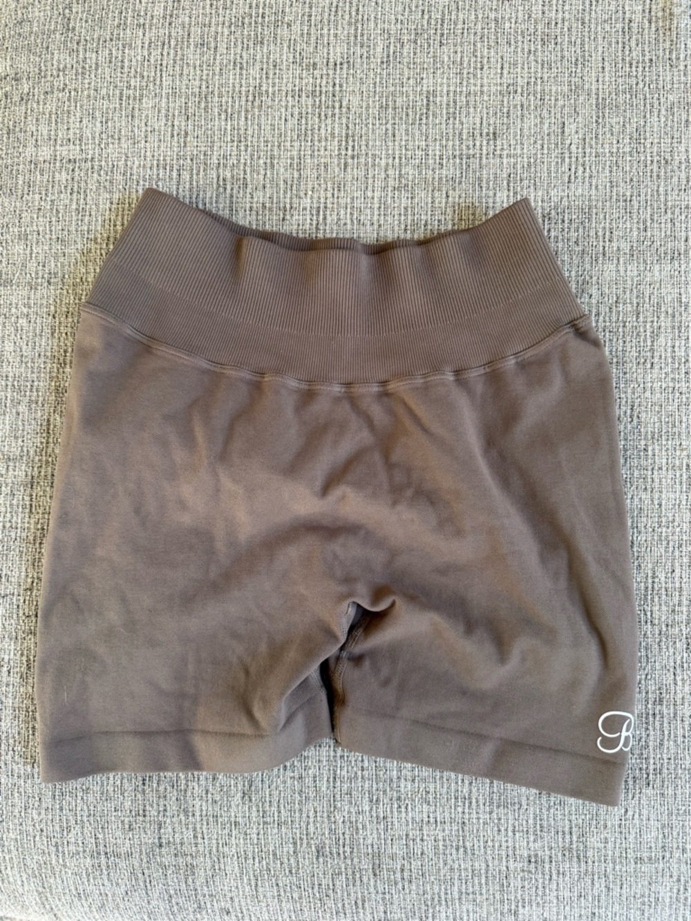 Bombshell Taupe Seamless